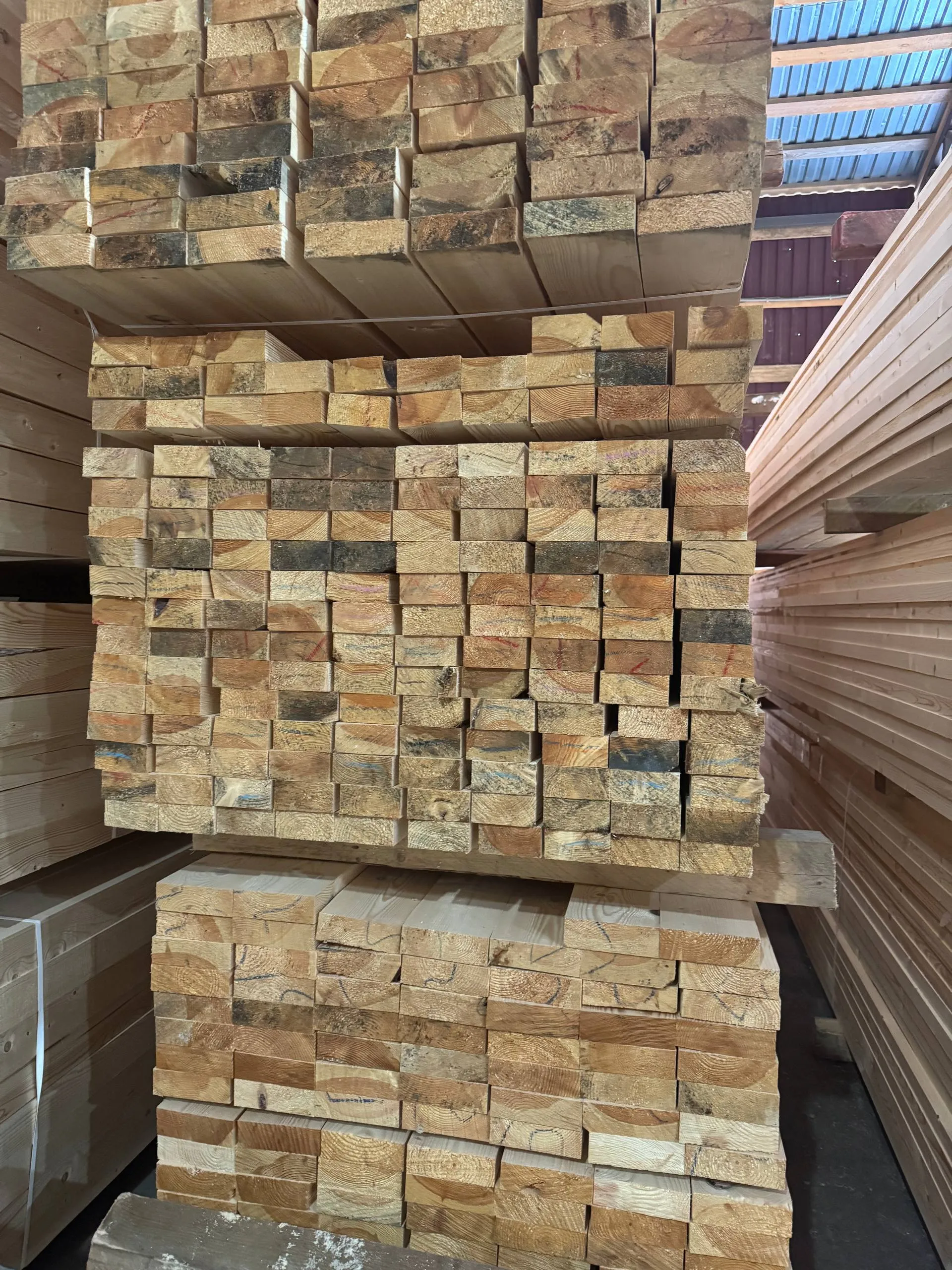 Купить Доска строганная сухая 50х100х6000 мм ГОСТ