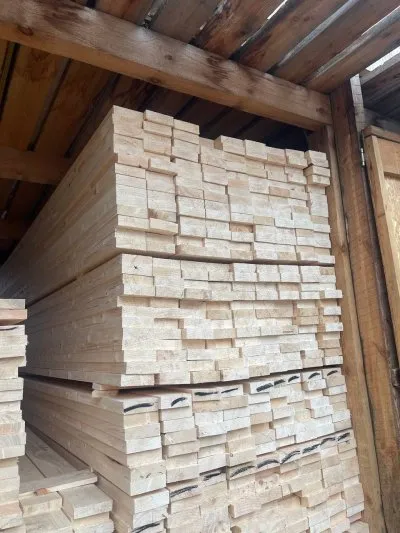 Доска строганная сухая 45х140х6000 мм — фото