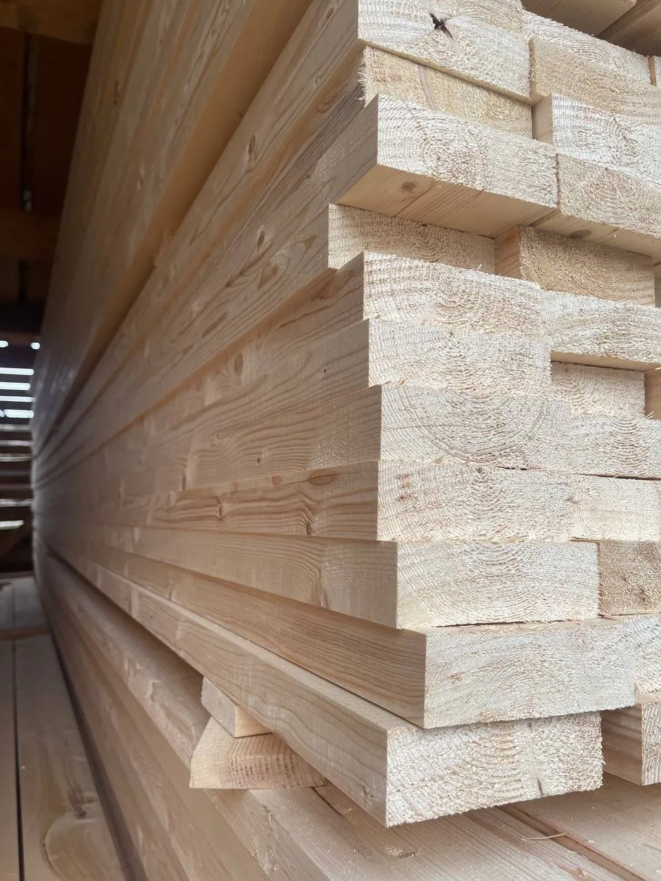 Купить Доска строганная сухая 45х140х6000 мм