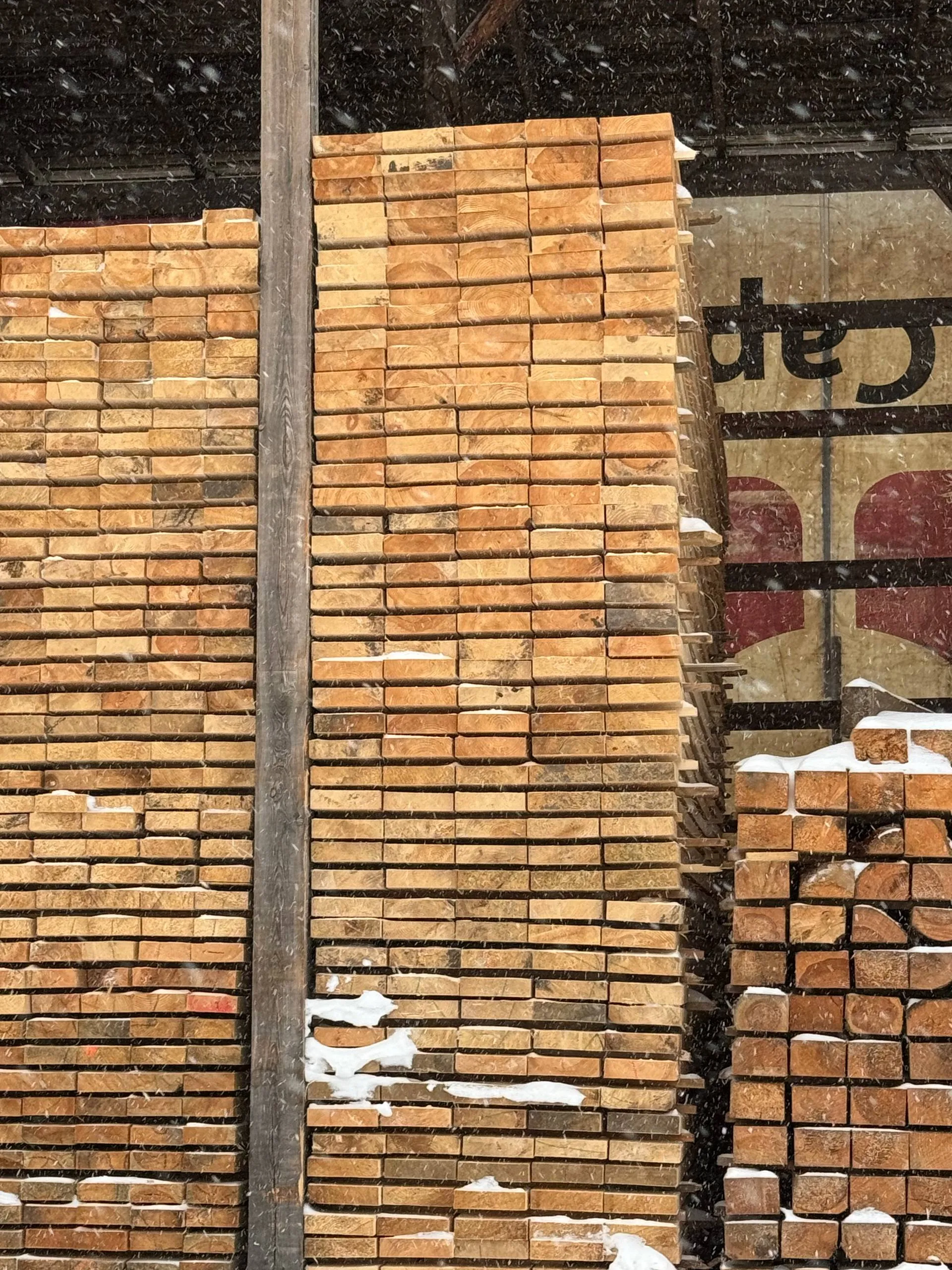 Купить Доска обрезная 40х200х6000 мм ГОСТ, 1 сорт