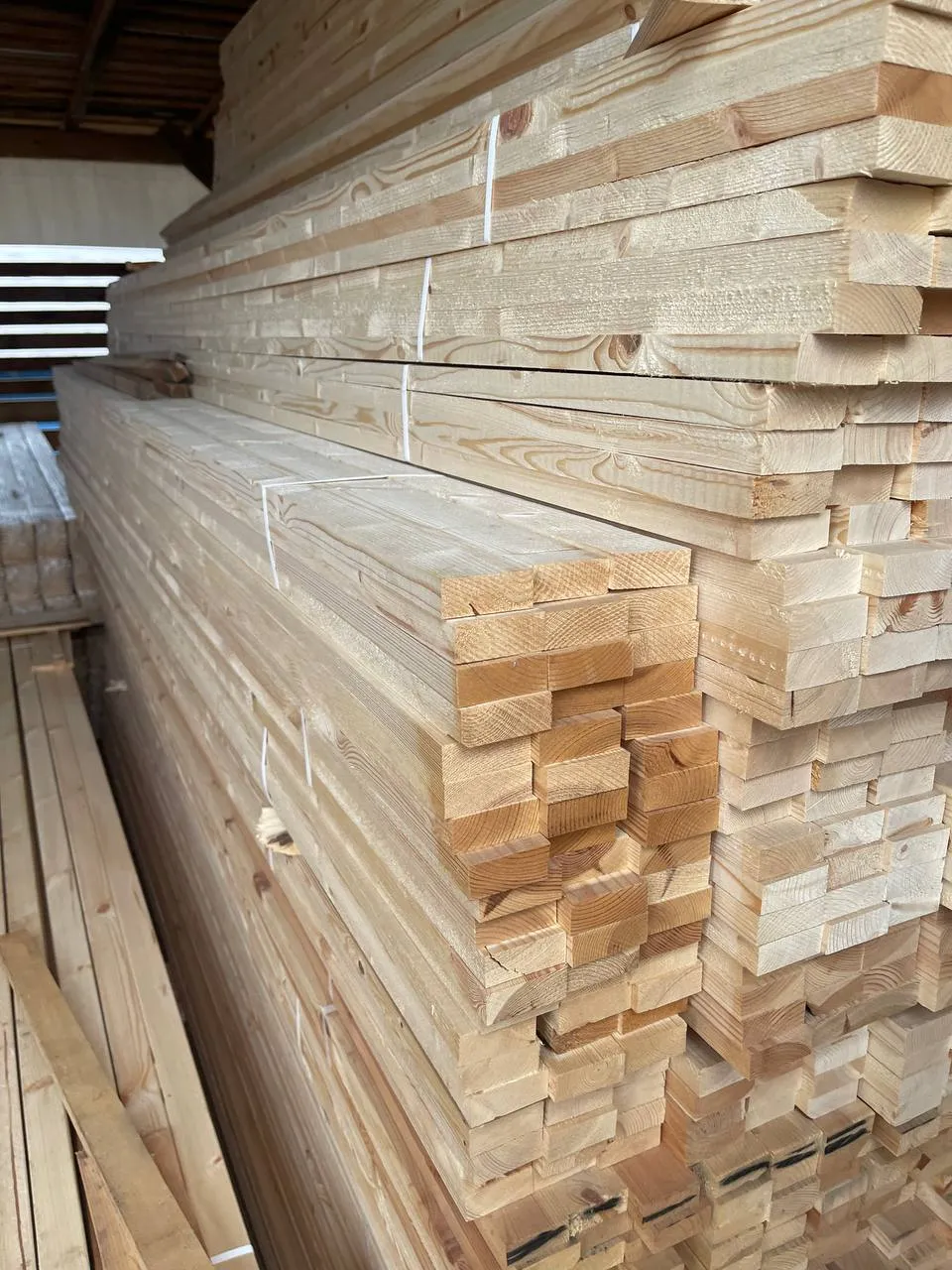 Купить Брусок сухой строганный 20х40х3000 мм