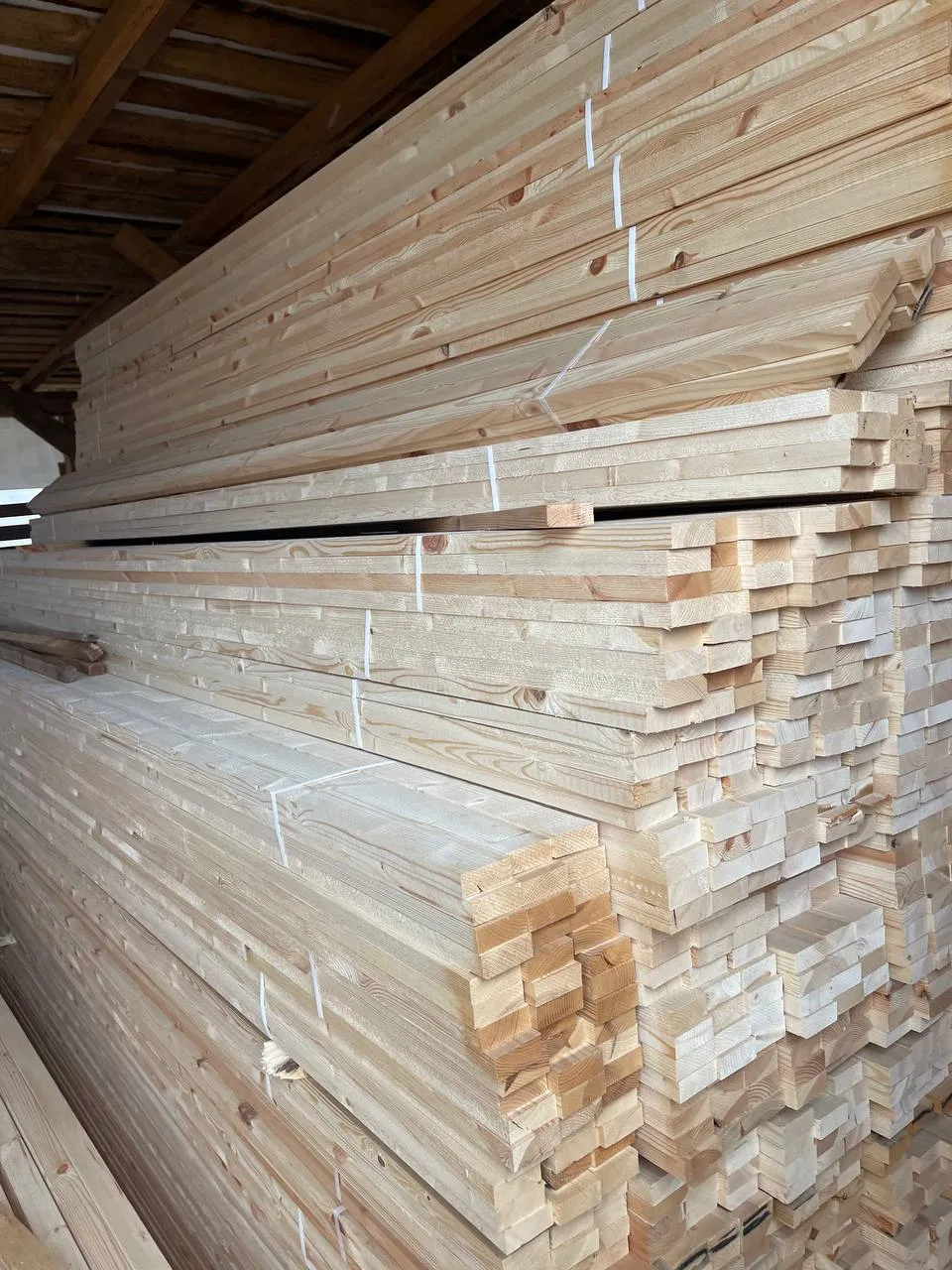 Купить Брусок сухой строганный 20х40х3000 мм