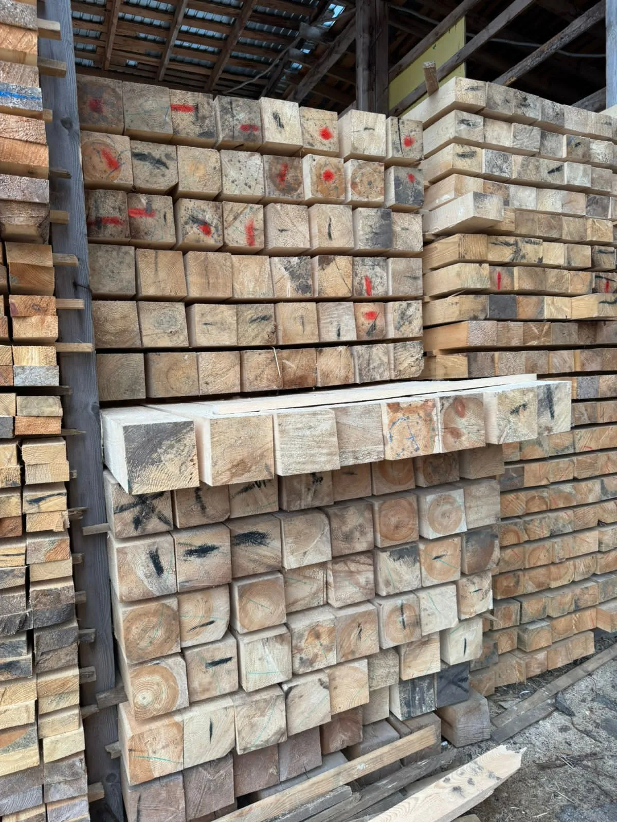 Купить Брус обрезной 140х140х6000 мм ТУ, 1 сорт