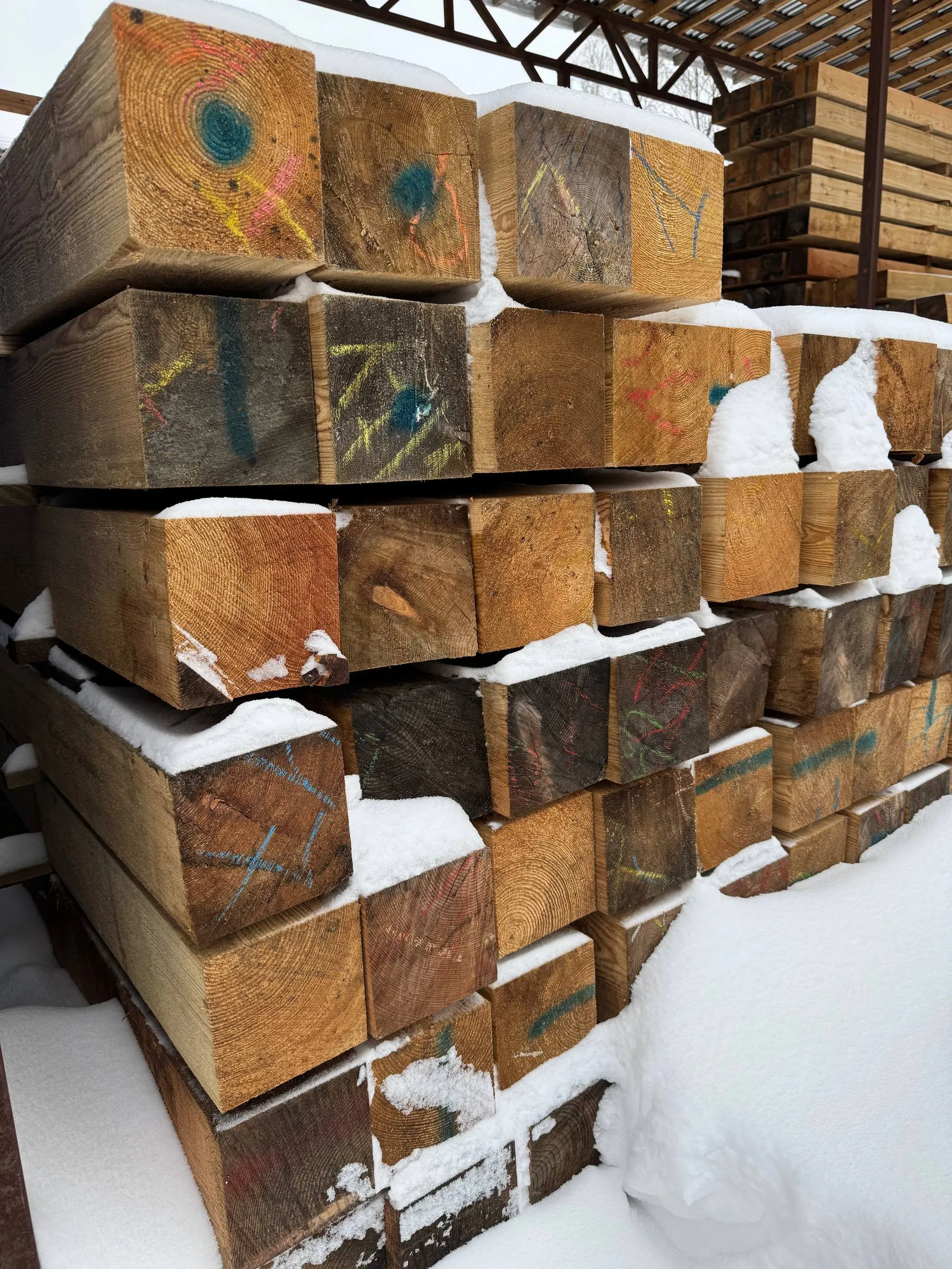 Купить Брус обрезной лиственница 150х150х6000 мм 1 сорт