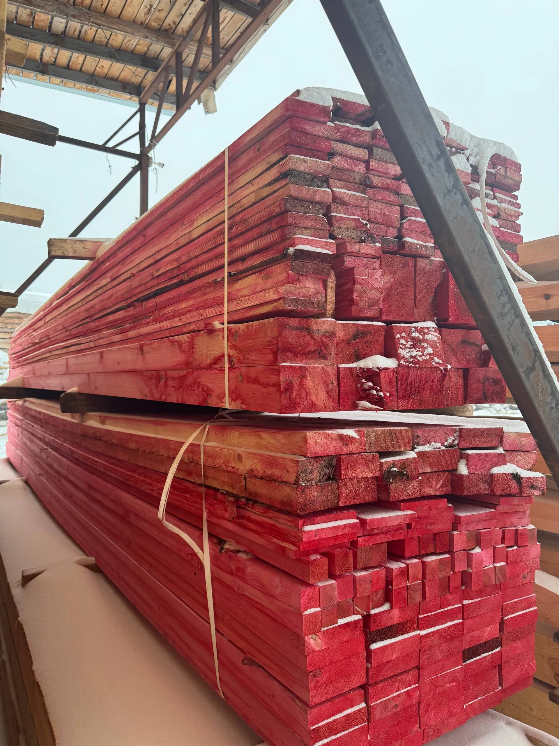 Купить Брус обрезной антисептированный 100х200х6000 мм 1 сорт ГОСТ