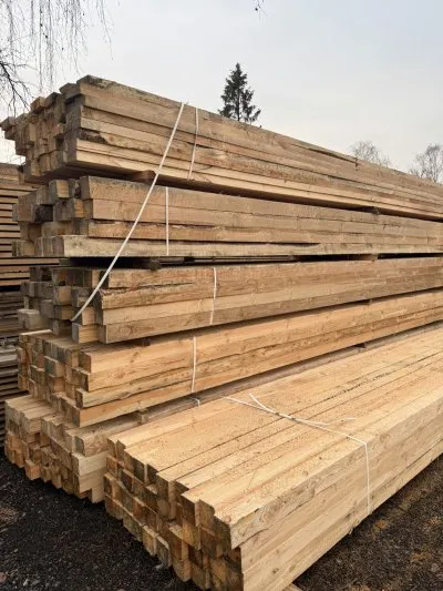 Брус обрезной 100х100х6000 мм 2 сорт — фото