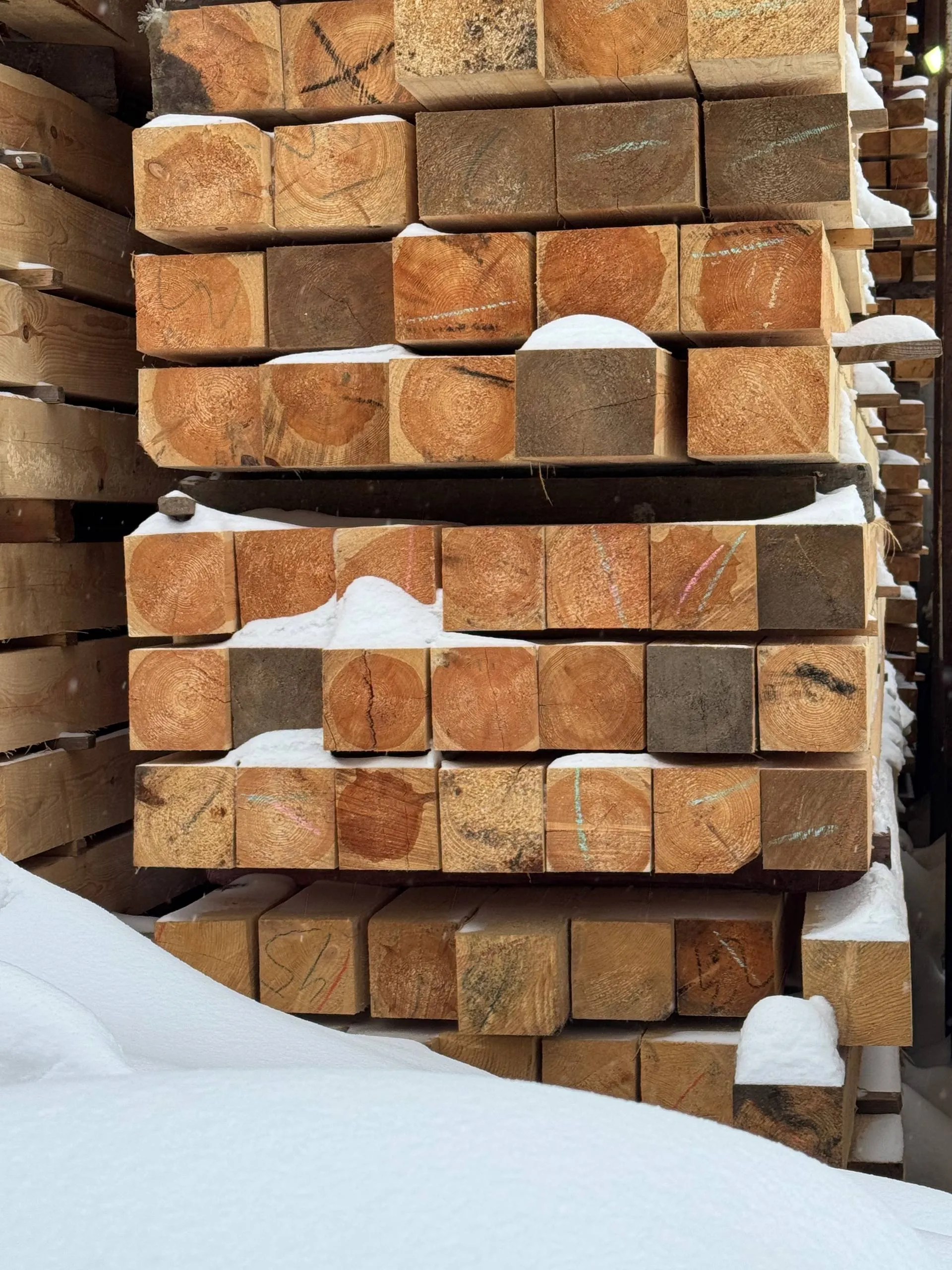 Купить Брус обрезной сухой 150х150х6000 мм