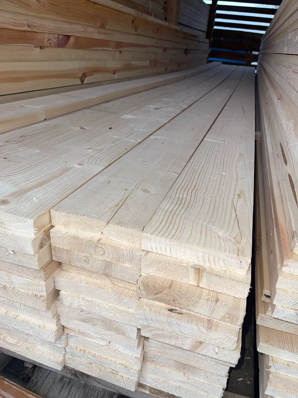 Купить Доска строганная сухая 20х140х6000 мм