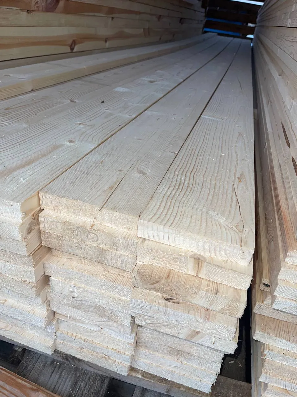 Купить Доска строганная сухая 20х140х6000 мм