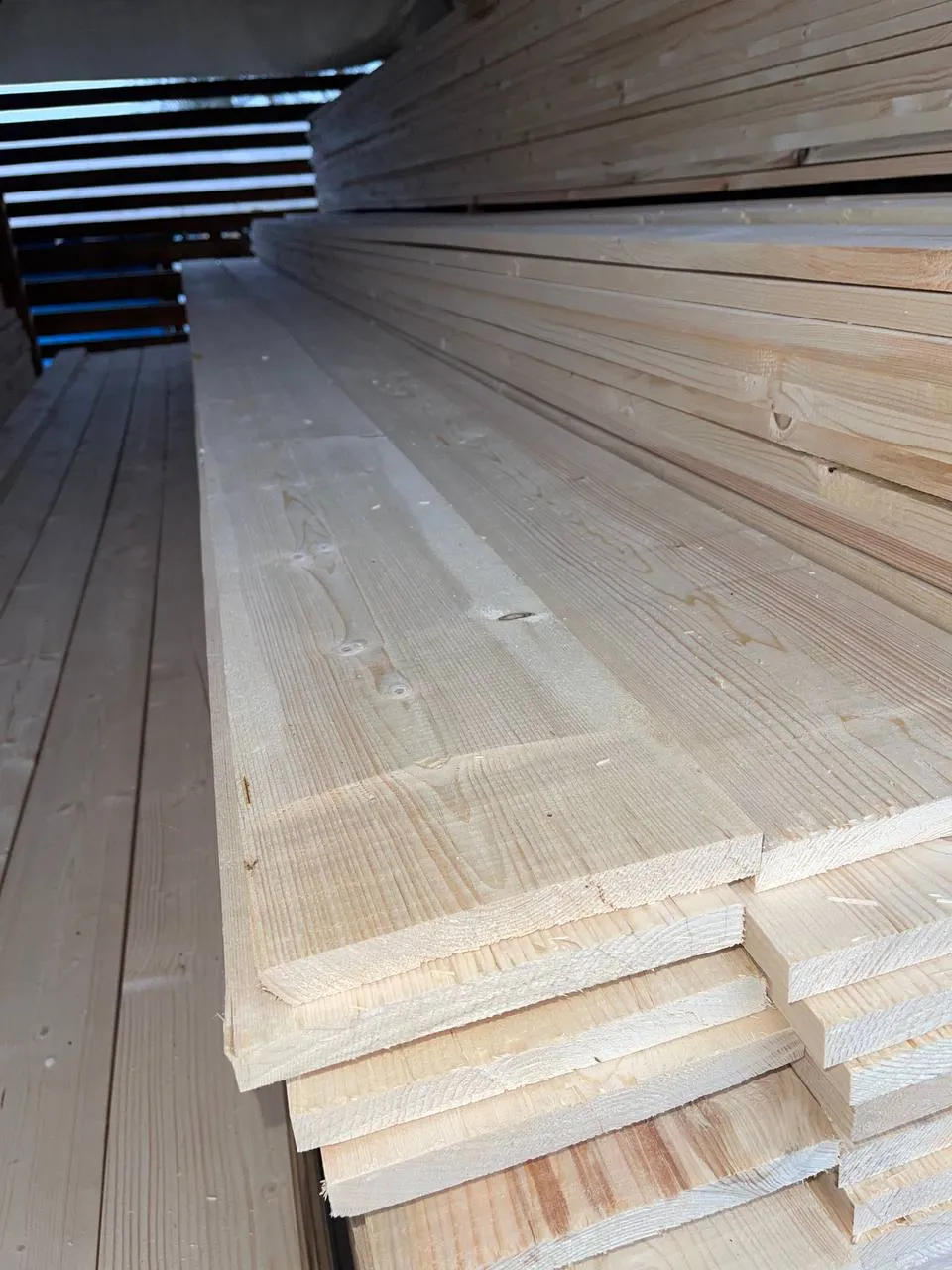 Купить Доска строганная сухая 20х190х6000 мм