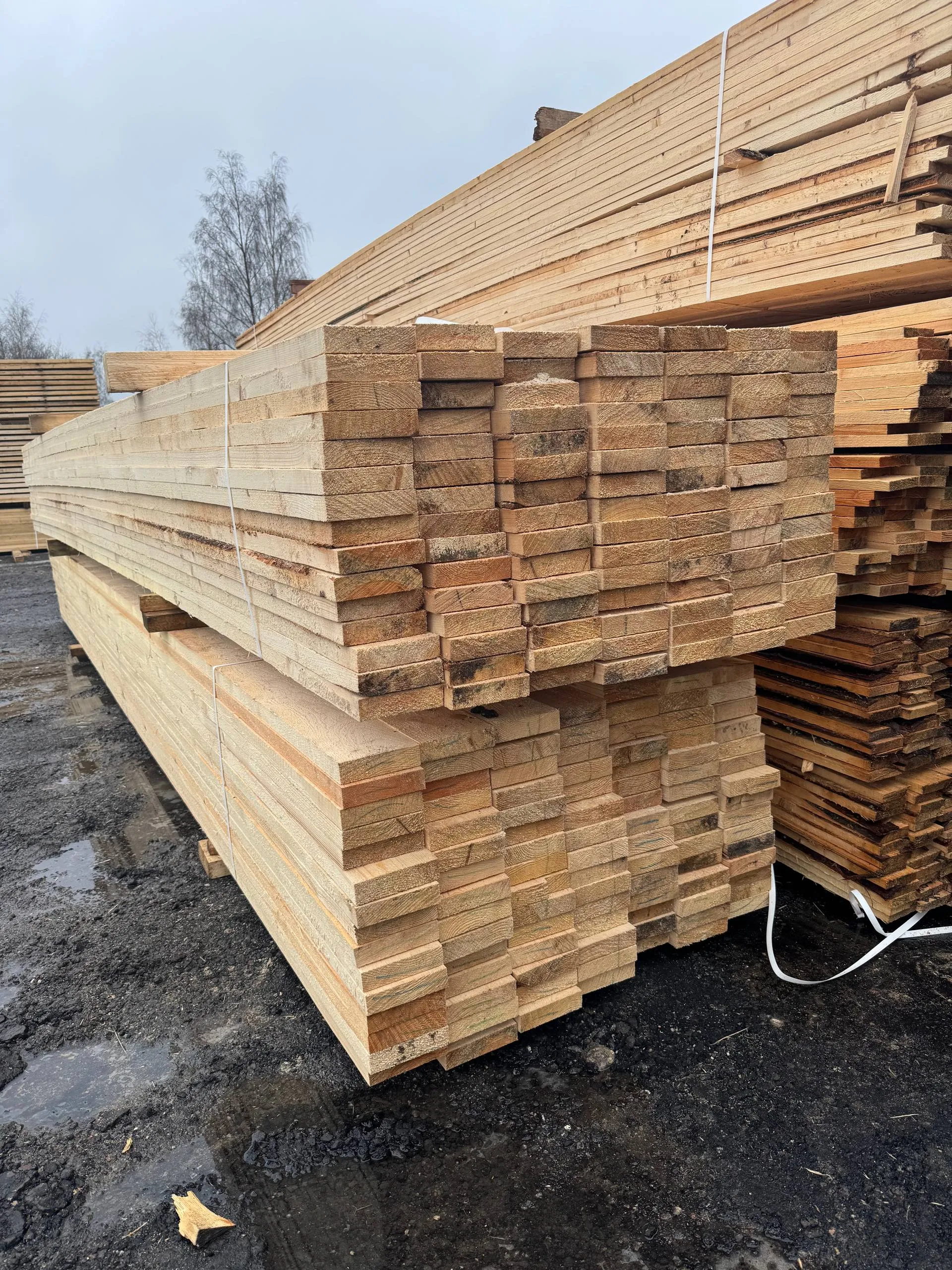 Купить Доска обрезная 35х140х6000 мм ТУ, 1 сорт