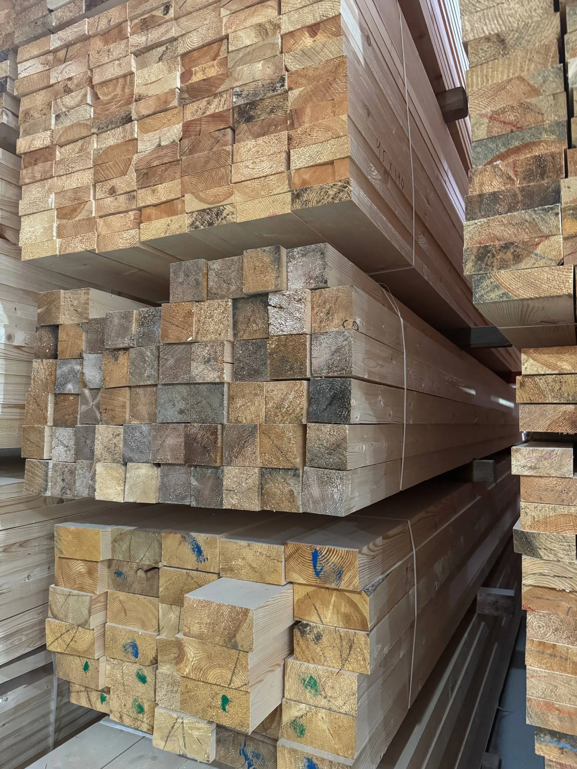 Купить Брус сухой строганный 90х90х6000 мм