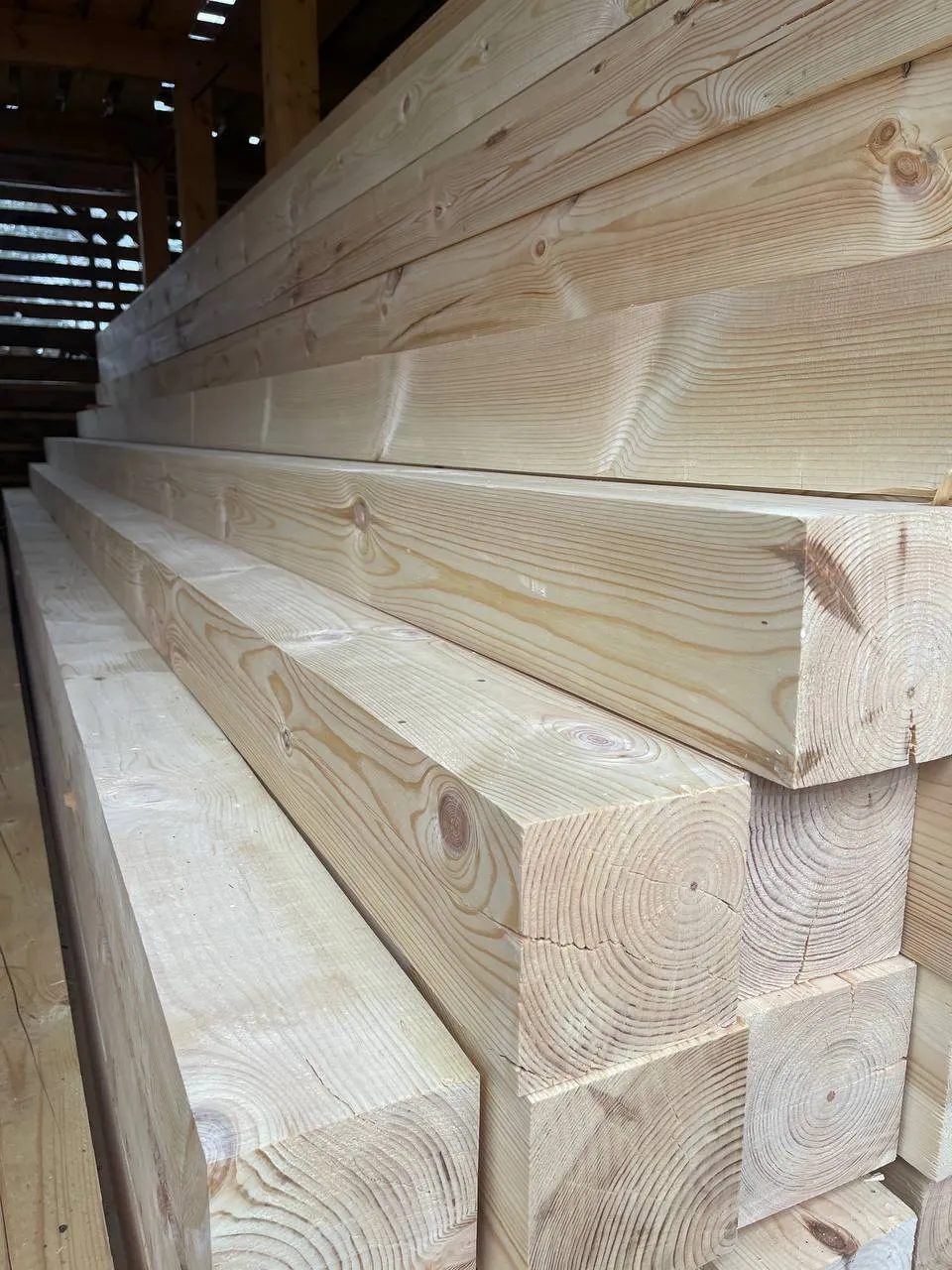 Купить Брус сухой строганный 150х150х6000 мм ГОСТ