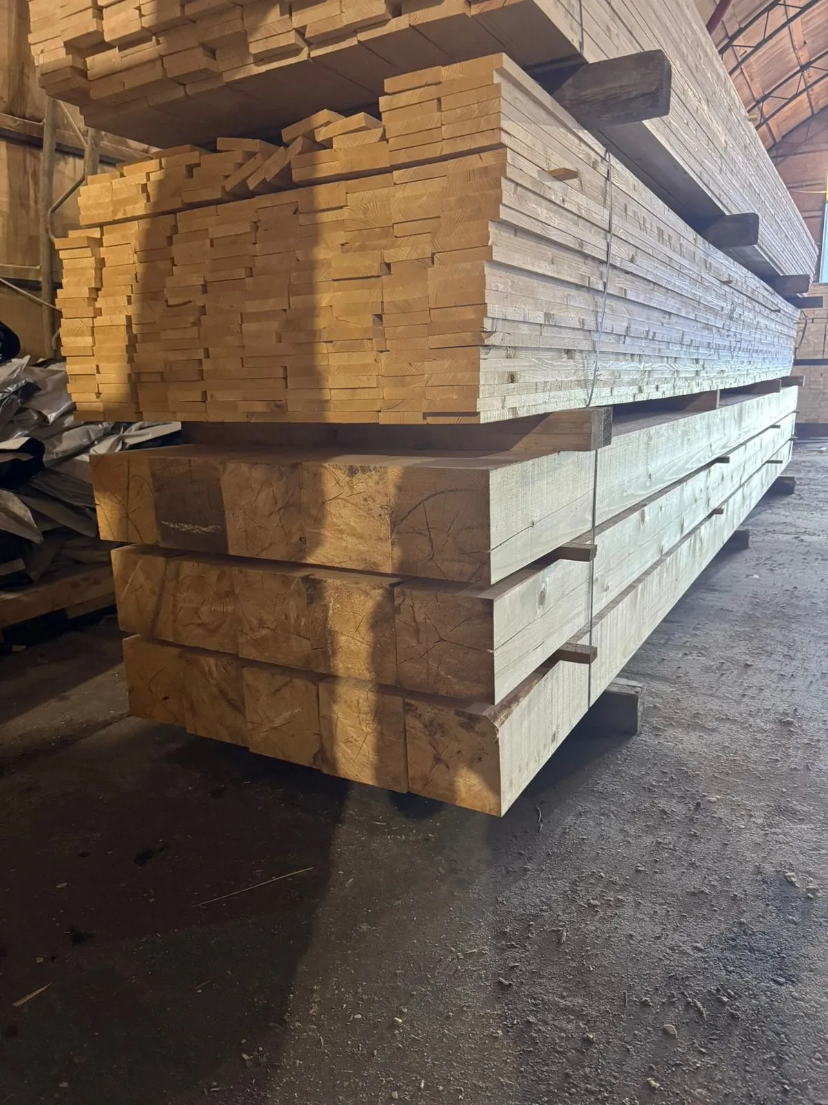 Купить Брус сухой строганный 200х200х6000 мм ГОСТ