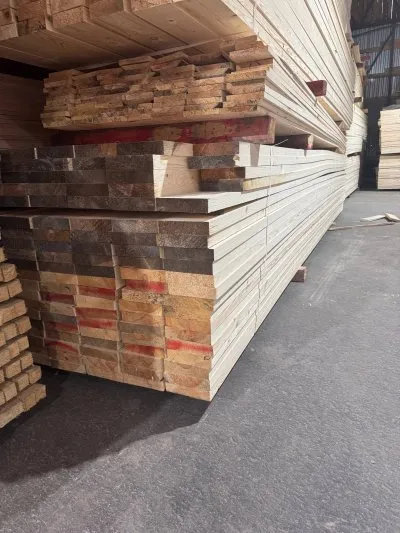 Доска строганная сухая 40х200х6000 мм ГОСТ — фото