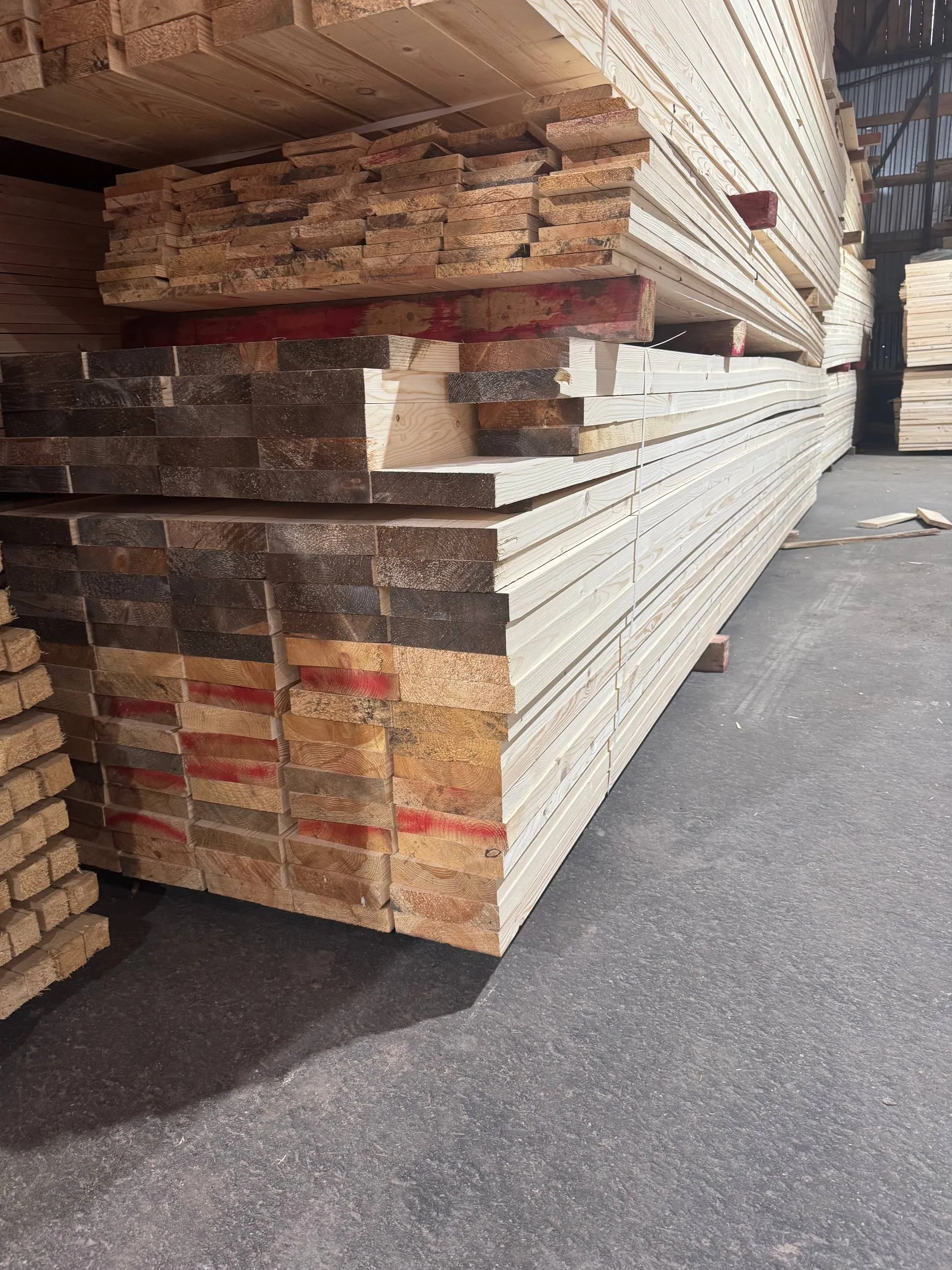 Купить Доска строганная сухая 40х200х6000 мм ГОСТ