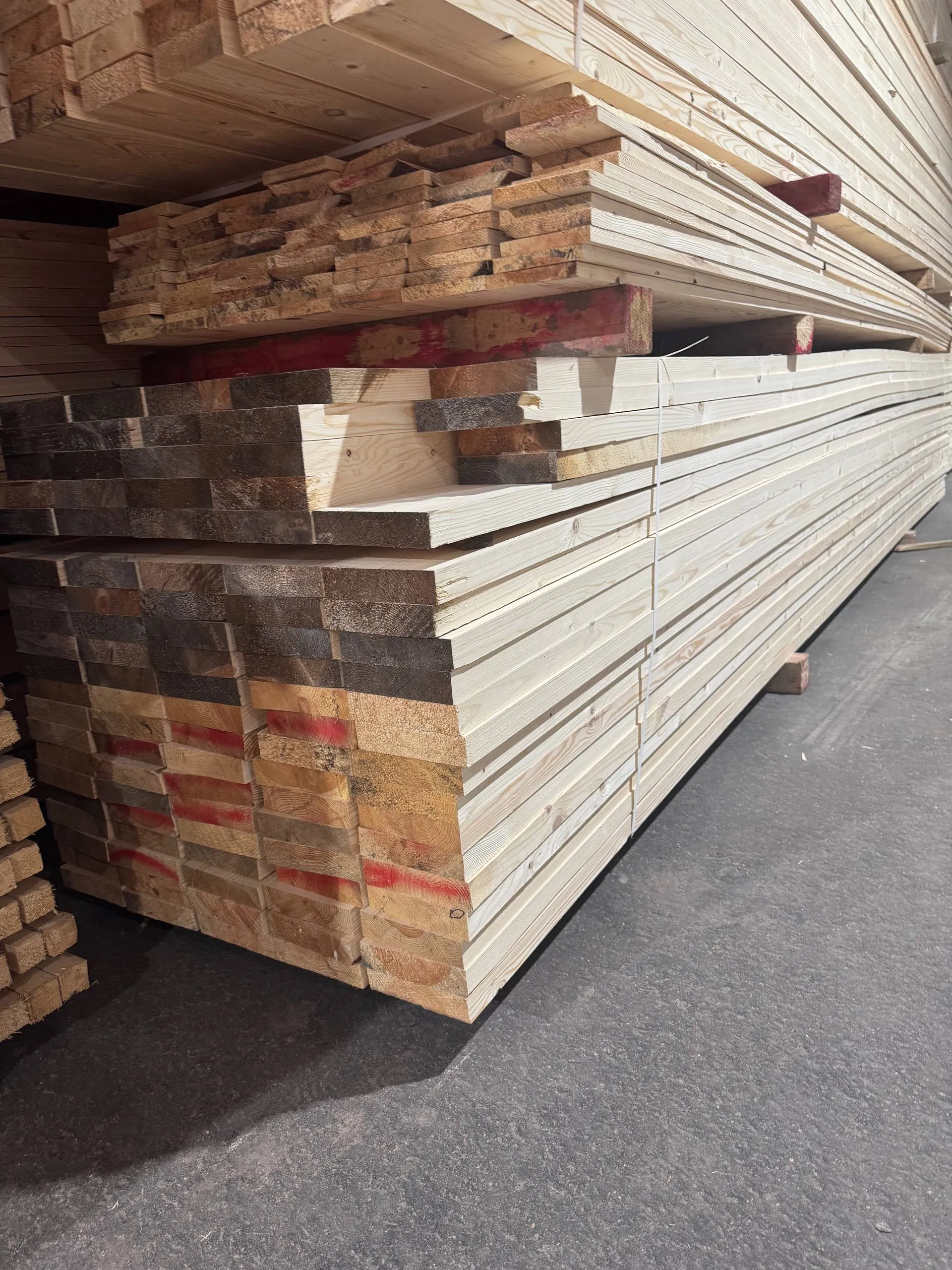 Купить Доска строганная сухая 40х200х6000 мм ГОСТ