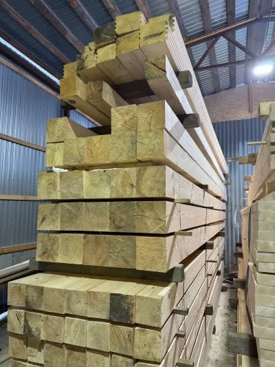 Брус сухой строганный 190х190х6000 мм  — фото