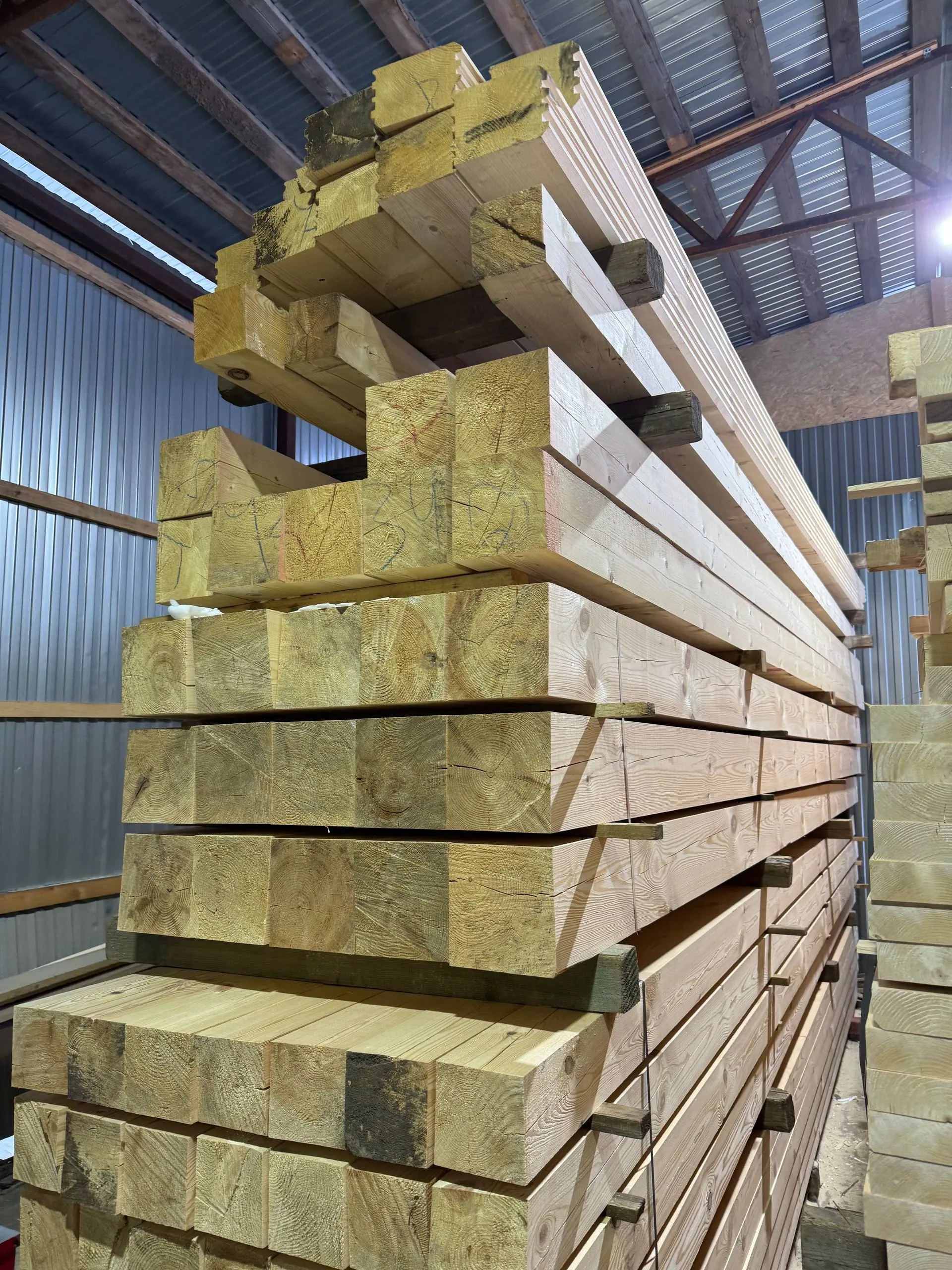 Купить Брус сухой строганный 190х190х6000 мм 